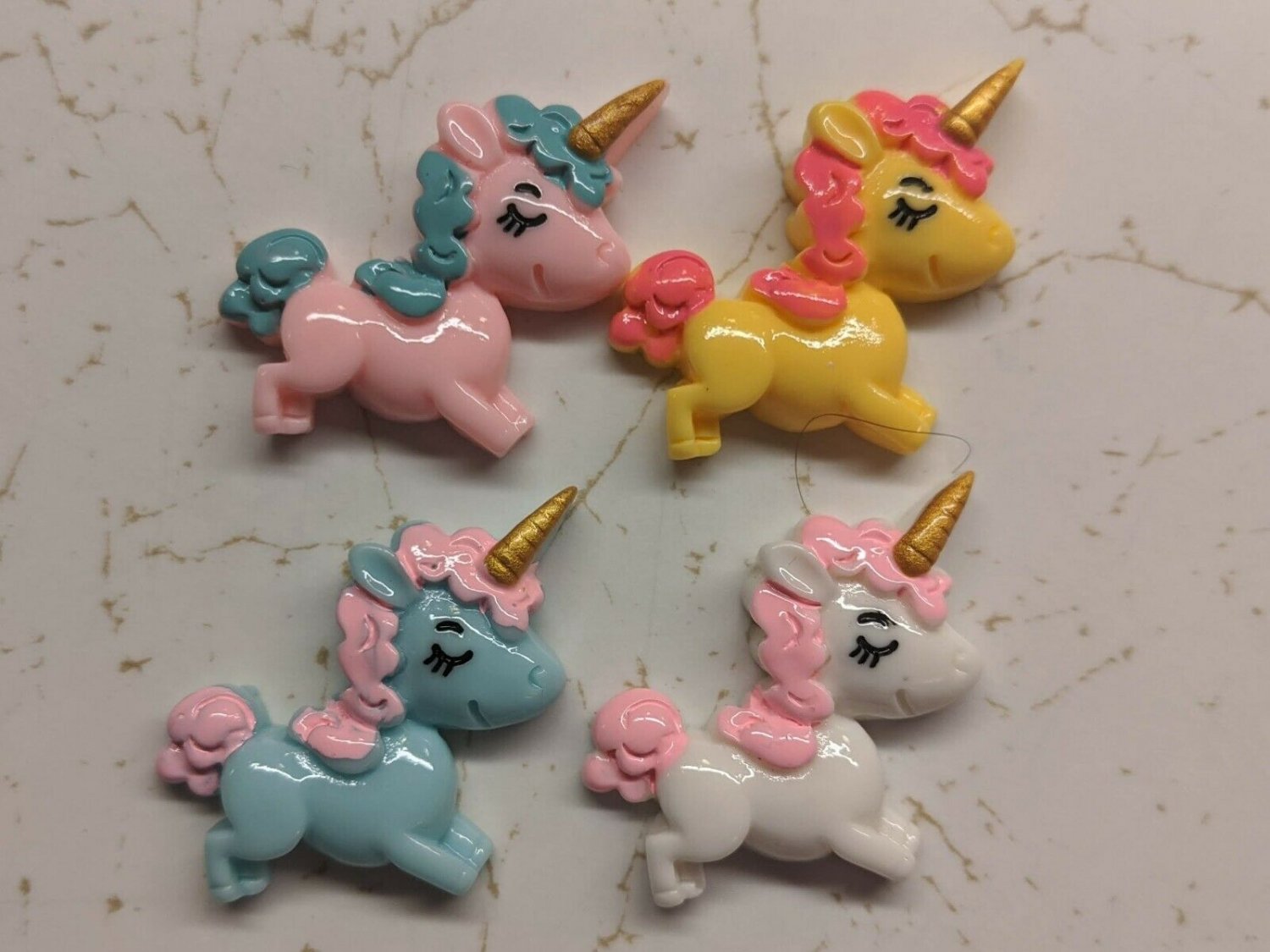 Unicorn Craft Embellishment Flatback Pastel Resin Running Lot of 4 Diff 3cm Wide