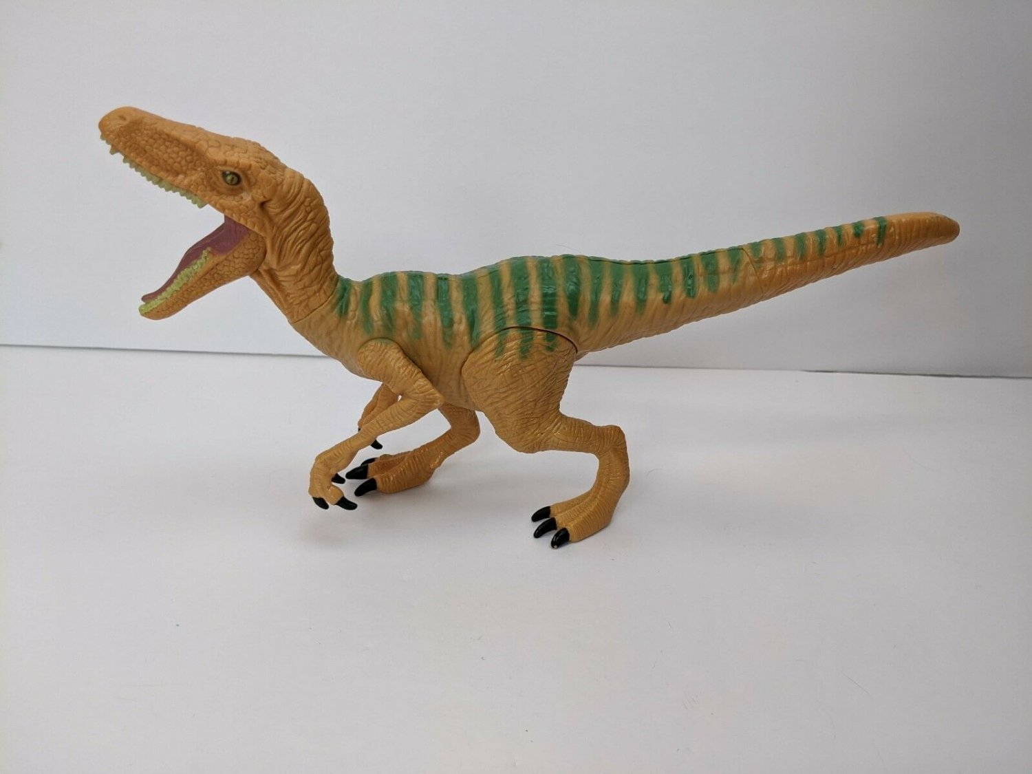 Hasbro Jurassic World 2015 Velociraptor Dinosaur Raptor Figure Tan 10