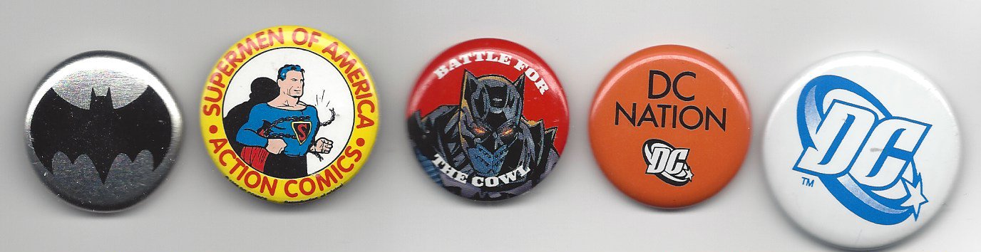 Dc Comics Licensed Promotion Comic Book Pinback Pins Buttons Superman Batman Five Assorted Badges