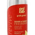 Grab Green - Room & Fabric Freshener Red Pear with Magnolia - 7 oz.