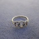 925 Sterling Silver Sz 3.5 Design Ring