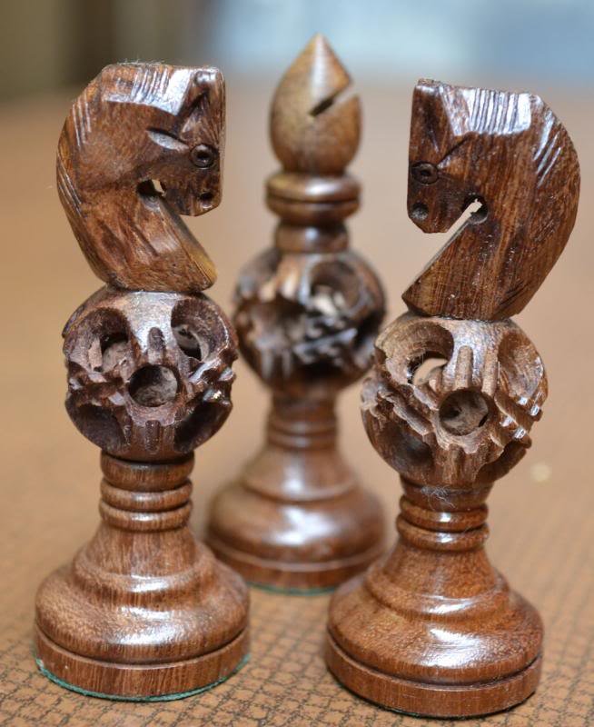 Chess Set  Wooden Classical Handicraft Magic Ball Design 32 Chess Pcs only