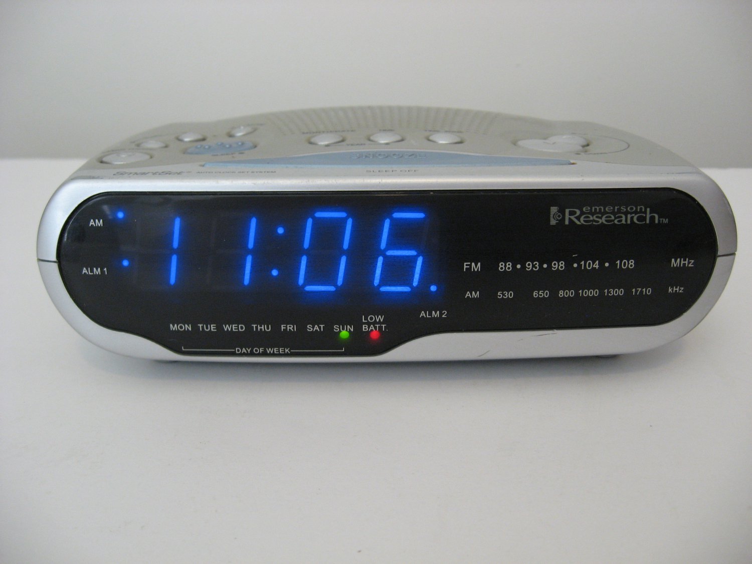emerson smart set clock turn off alarm