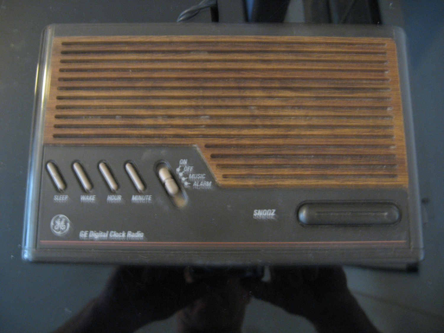 Vintage General Electric Digital Clock Radio 74612b