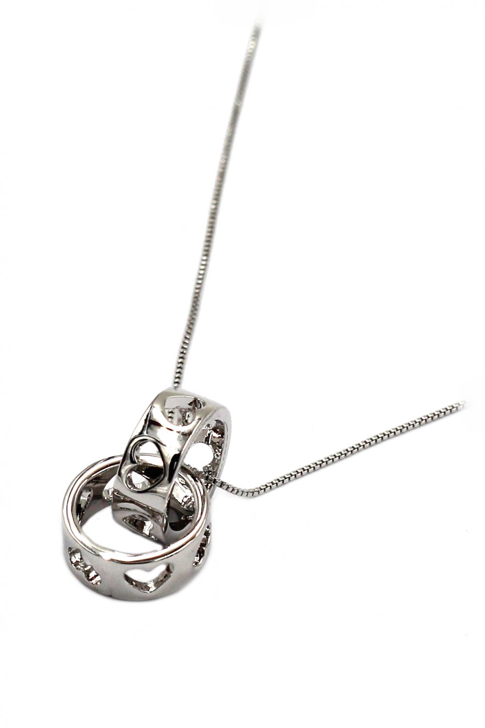 Fashion pierced circle heart clavicle silver necklace