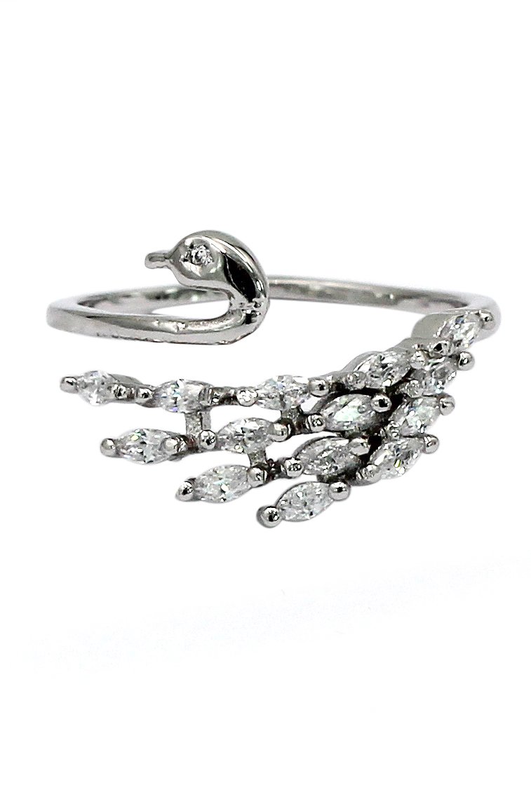 Elegant crystal swan silver ring