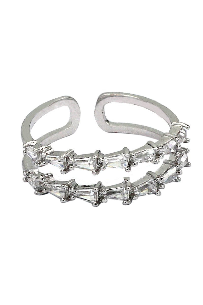 Elegant double crystal silver ring