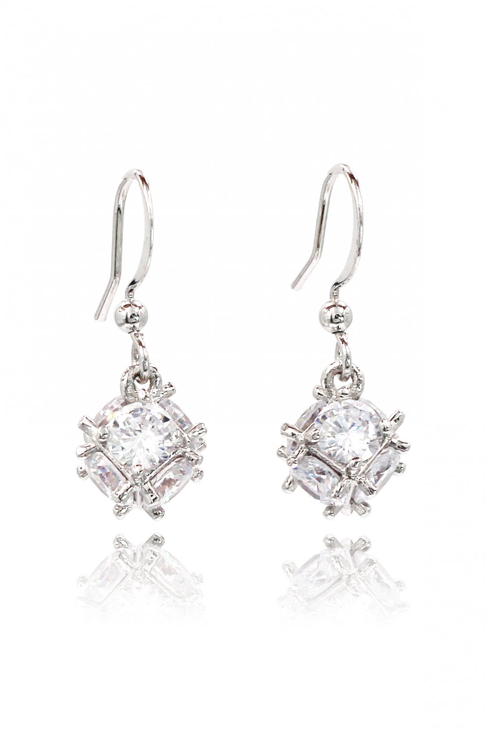 Lady crystal ball silver earrings