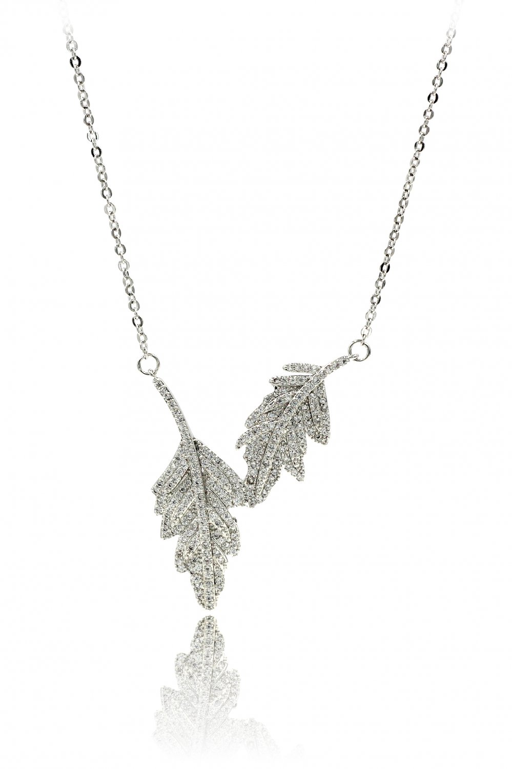 Fashion crystal leaf clavicle silver necklace