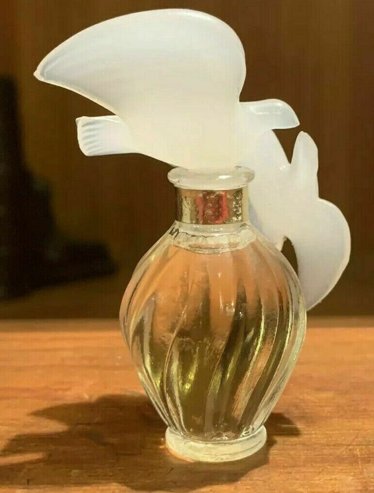 nina ricci old perfume