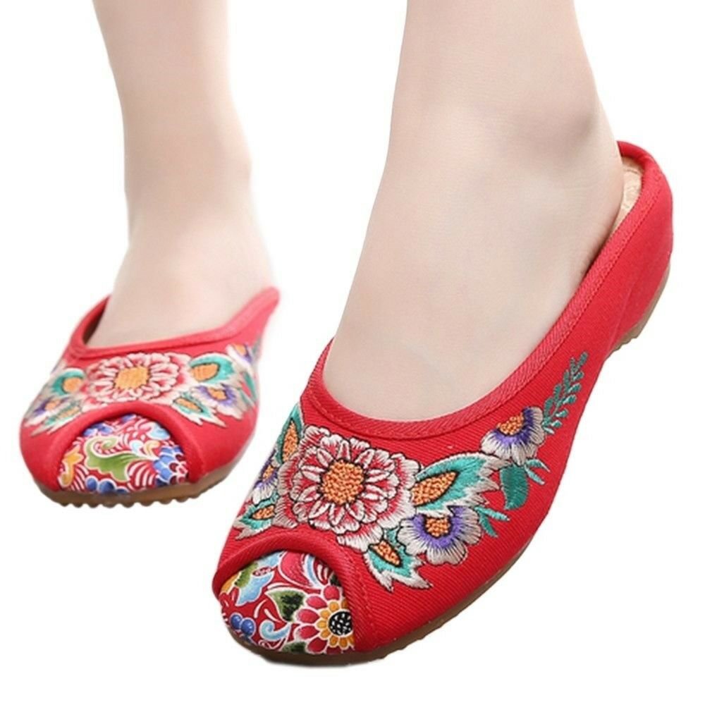 Old Beijing Cloth Embroidered Shoes Slippers red