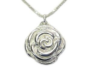 Beautiful Sterling Silver Rose Pendant 18 inch Chain