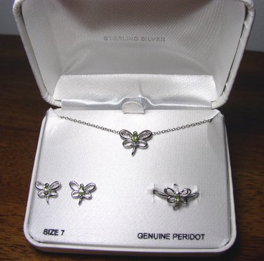 Sterling silver genuine Peridot Set with ring in size 7