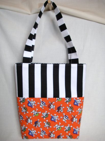 Structured Medium Tote, Diaper bag, Knit or Sew Tote, Carry all - Pirates