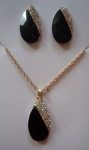 Chic Rhinestone Faux Crystal Leaf Shape Necklace Earrings Set in Season Colors