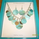 Beautiful Silver Chainlink Necklace & Earring Set w/Shell & Bead Accent