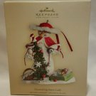 Hallmark Keepsake Ornament DECORATING SNOW LADY jp