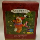 Hallmark Keepsake Ornament POOH CHOOSES THE TREE jp