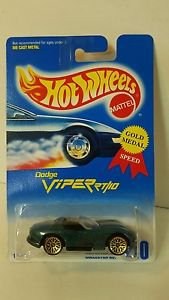 Hot Wheels 210 DODGE VIPER RT10