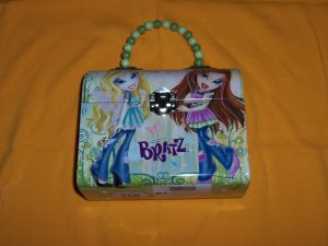 Bratz Tin Roll Purse - Beaded Metal Tote - Toy Carrier