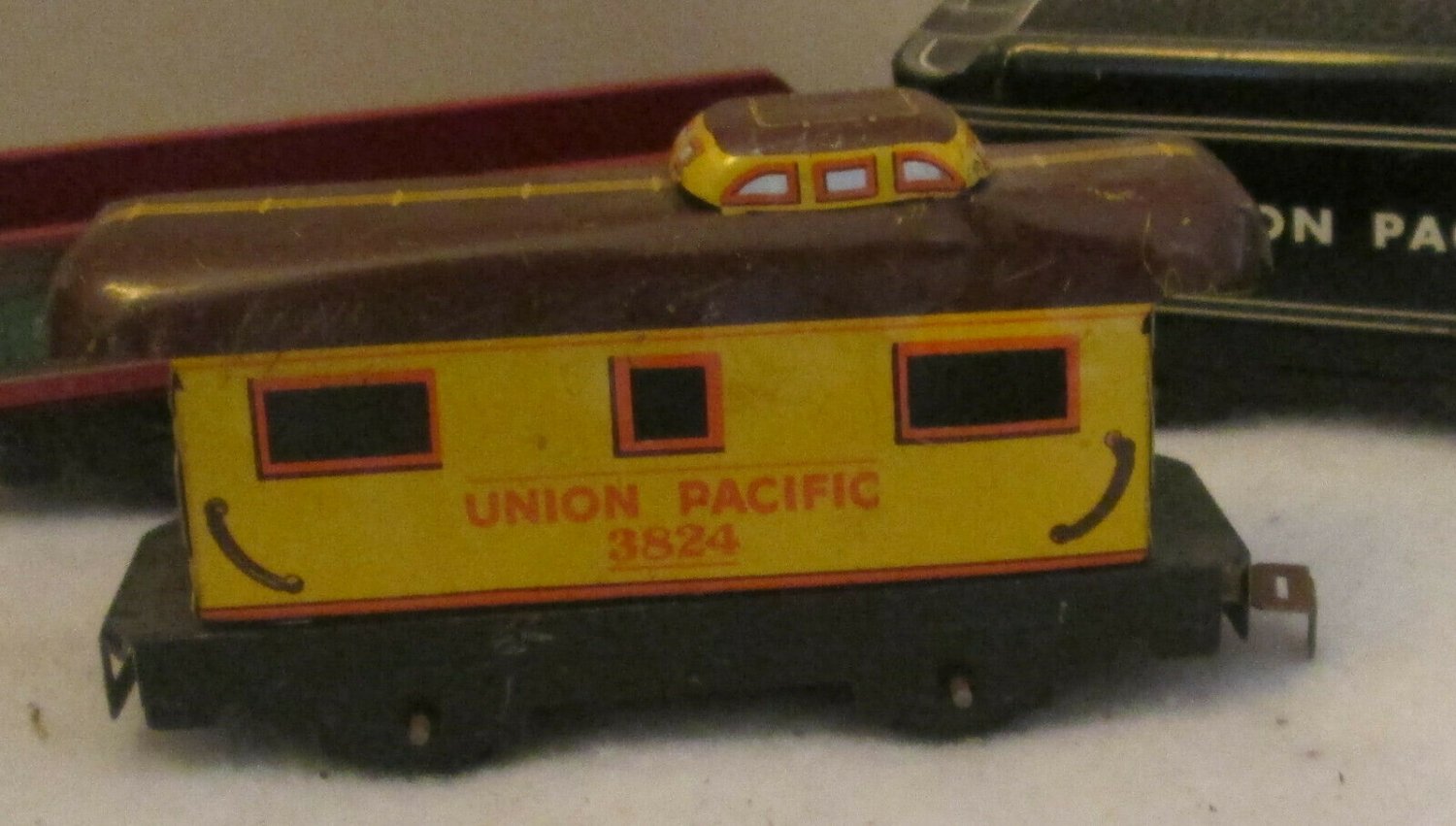 vintage wind up train set