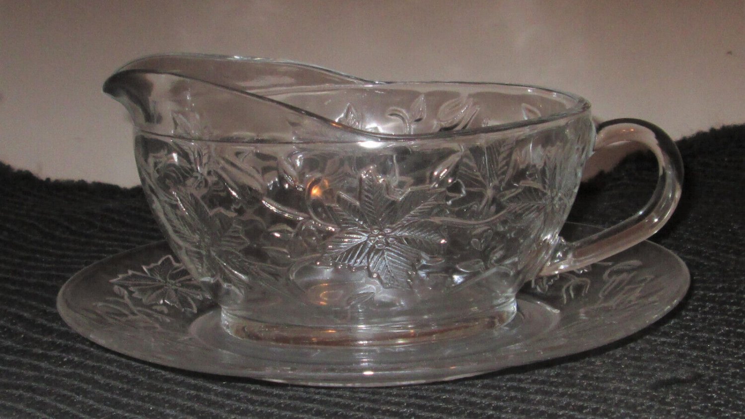 PRINCESS HOUSE FANTASIA 2 PC CRYSTAL GRAVY BOAT W/UNDER PLATE 543 NIB