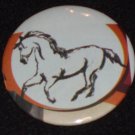 Horse artwork on a badge, pin H 0010