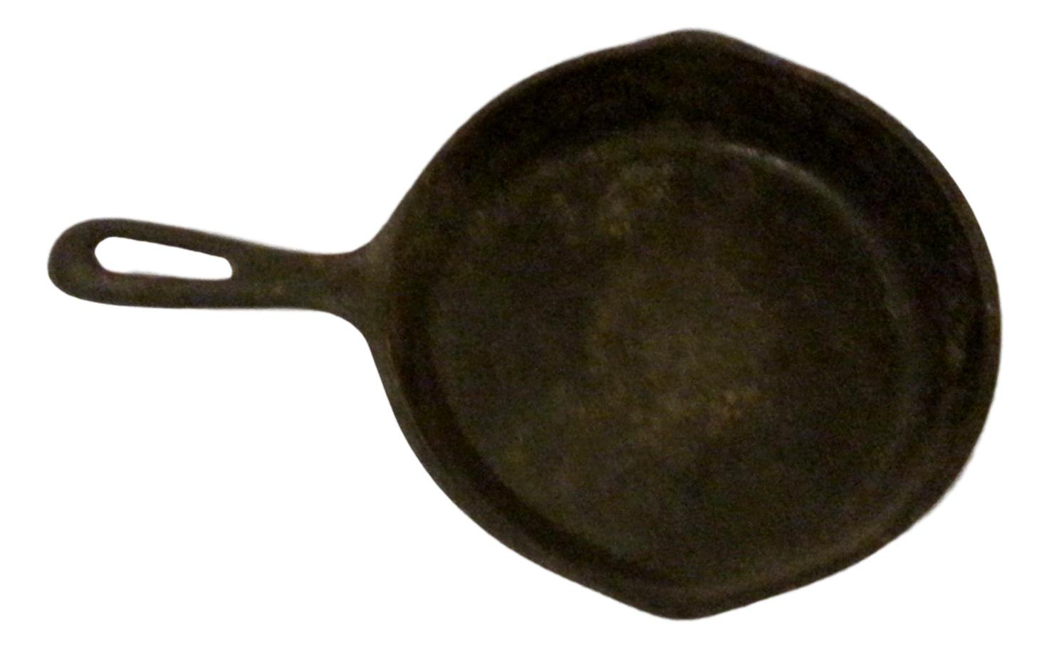 6.5 "Cast Iron Skillet with Handle Single   Serving Camp Fish Hunt (Used)