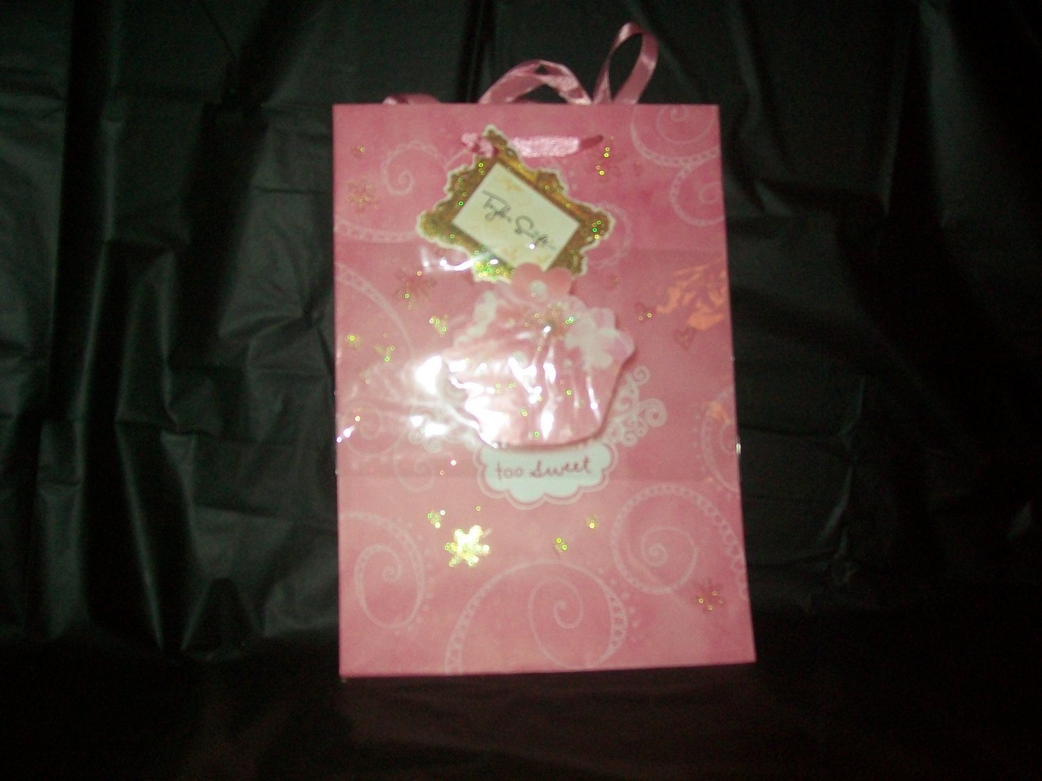 Pink Cup Cake Art Gift Bag With Pink Ribbon Handles