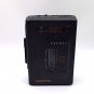 Vintage 1980s FM/AM Portable Cassette Player – Gray & Black Retro Walkman-Style Tape Player
