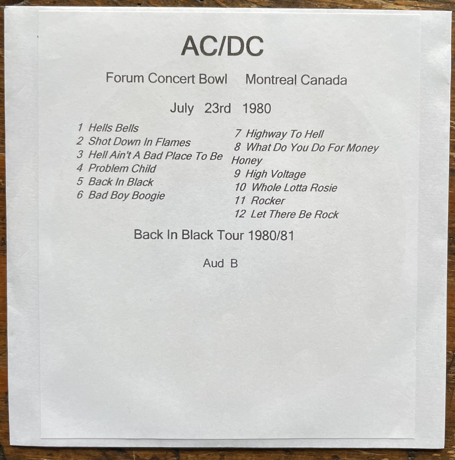 AC/DC live cd Montreal canada 1980 Back In Black tour