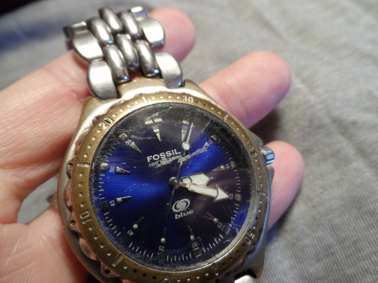 fossil blue watch batteries