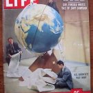 Life Magazine October 21, 1957 : Color cover - U.S. scientists