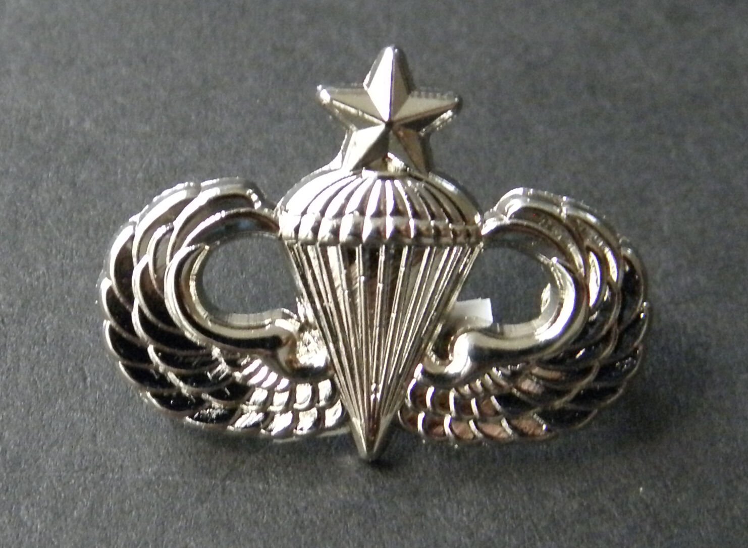 US ARMY PARATROOPER PARA SENIOR MINI JUMP WINGS LAPEL PIN BADGE 7/8 INCH
