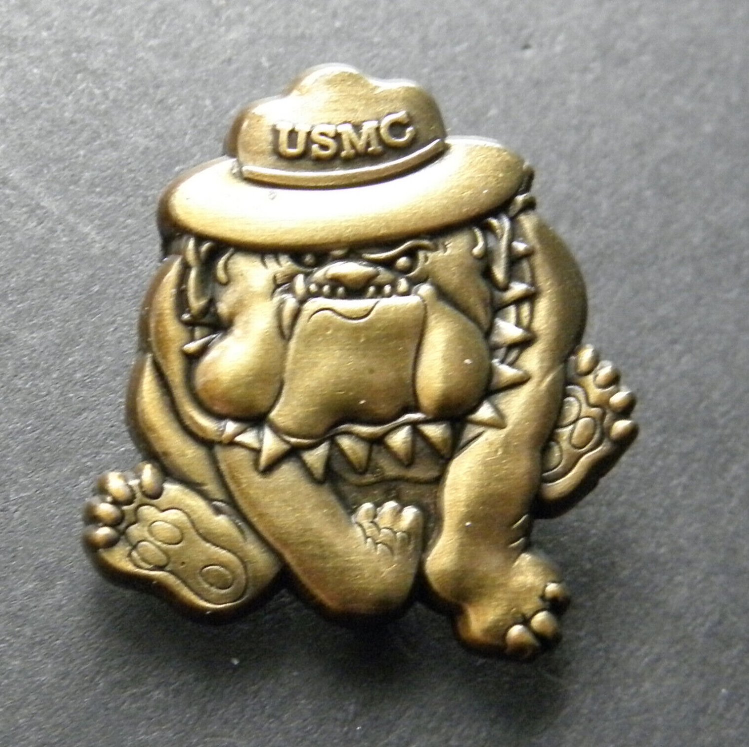 USMC MARINES BULLDOG GOLD COLORED LAPEL PIN BADGE 1 INCH US MARINE CORPS