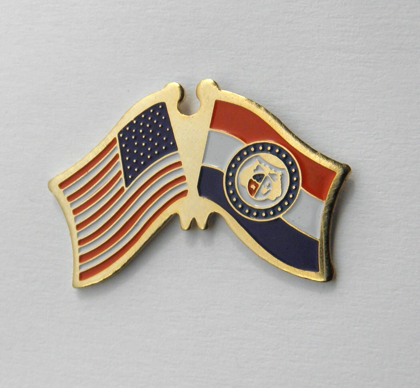 MISSOURI US STATE FLAG COMBO FRIENDSHIP LAPEL PIN BADGE 3/4 INCH