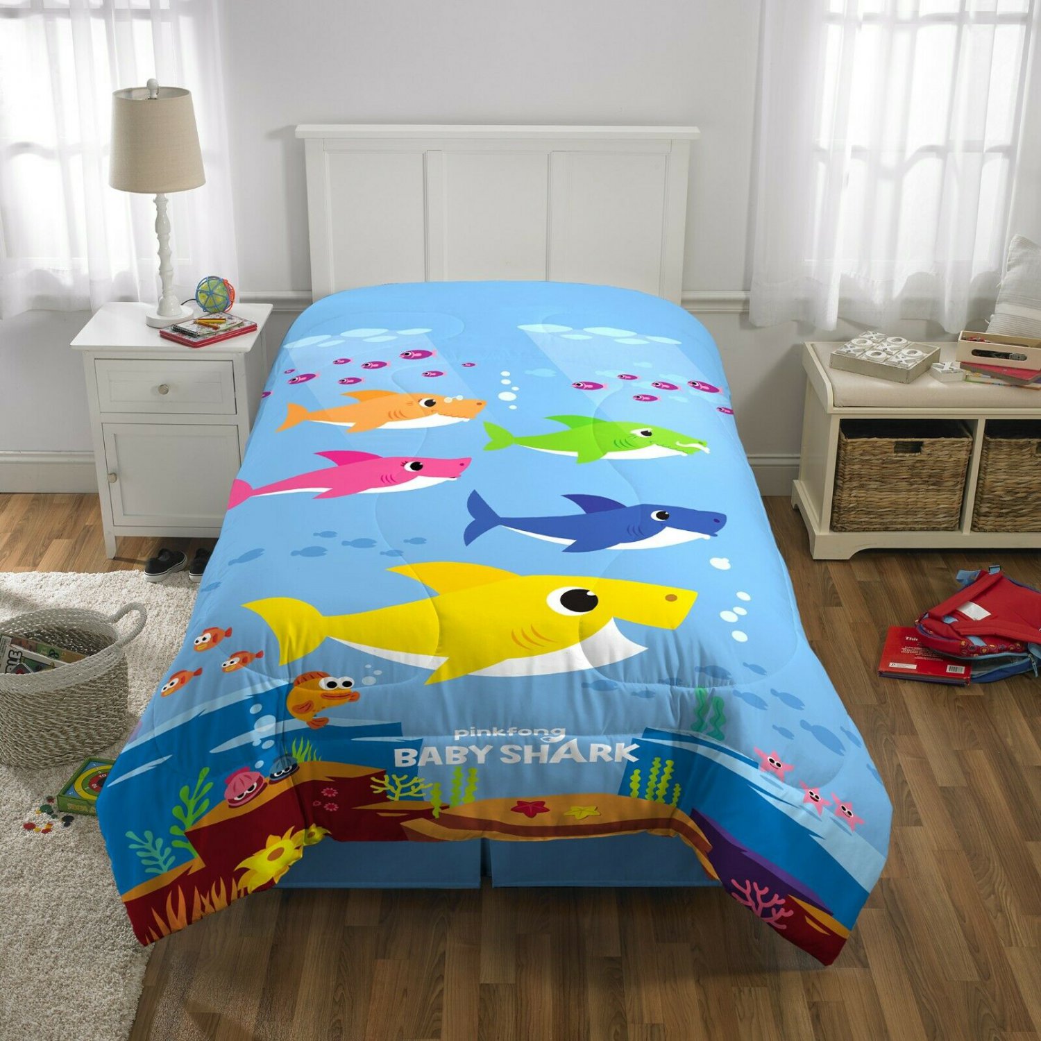 6 Piece Baby Shark Comforter Set Twin/Full Reversible Comforter & Sheet
