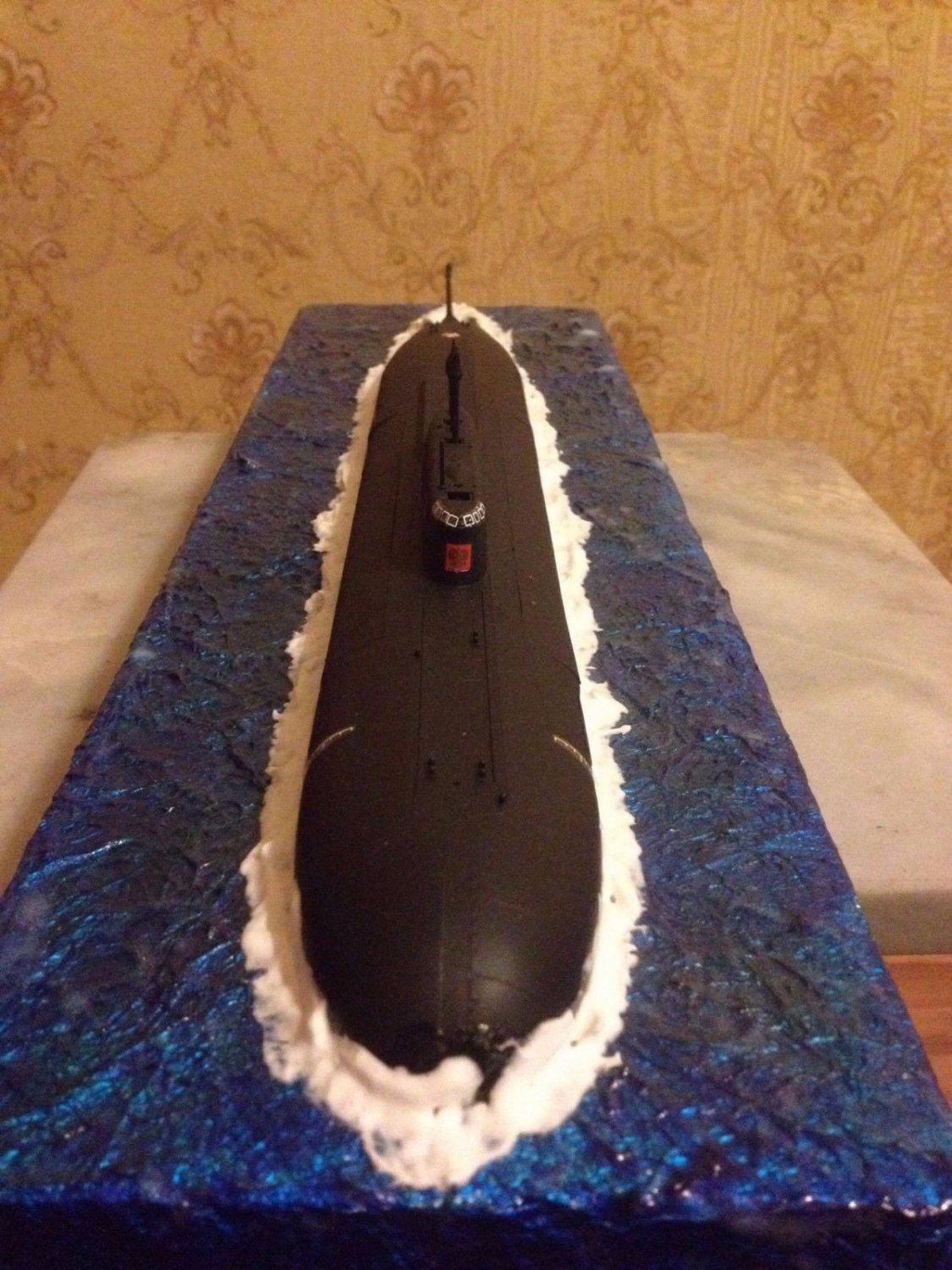 1350 Russian Kursk Oscar class submarine complete model with diorama