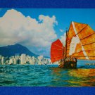 **BRAND NEW** EXTRAORDINARY VIEW OF A HONG KONG BOAT AND CITY SKYLINE POSTCARD