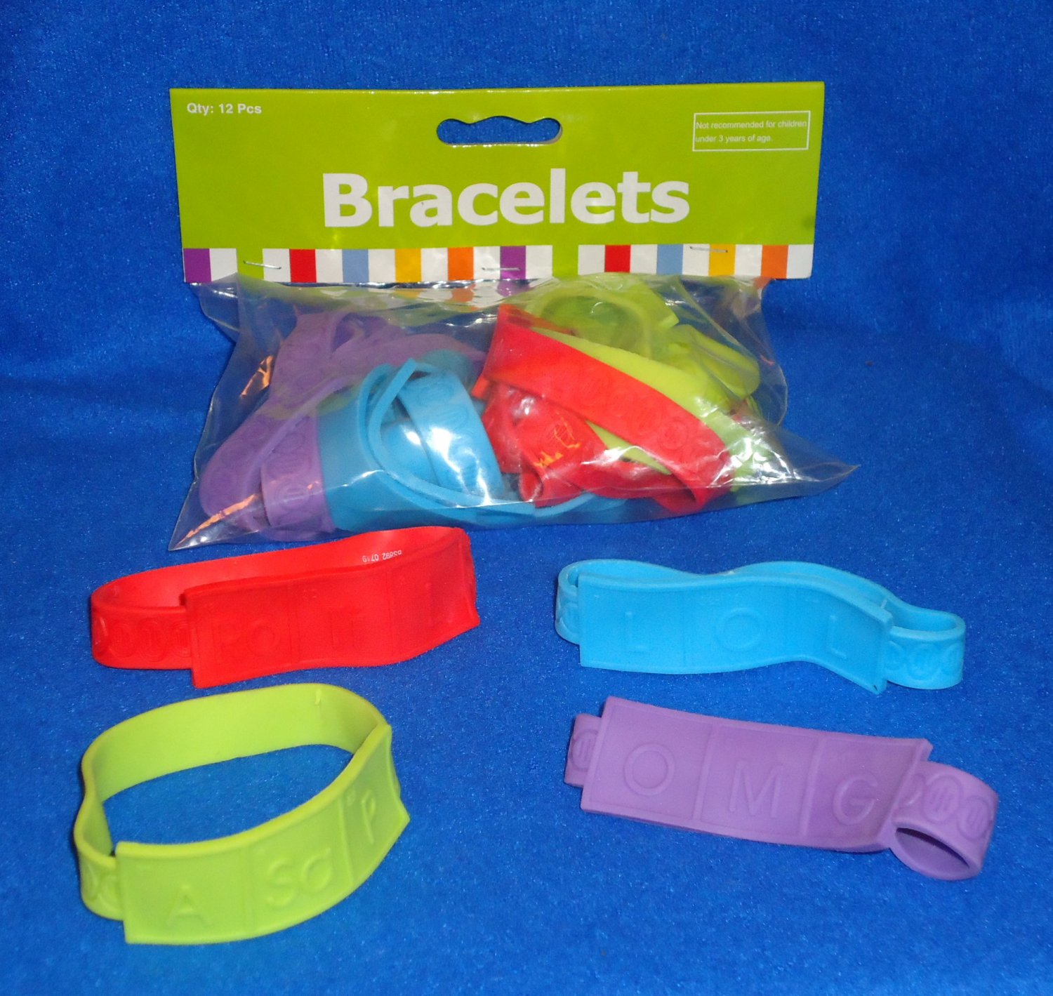 BRAND NEW FOUR AWESOME SCIENCE PARTY DNA RUBBER BRACELETS - OMG ASAP LOL ROTFL