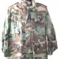 US ARMY COLD WEATHER FIELD JACKET WITH PATCHES M/S MEDIUM SHORT WOODLAND CAMO