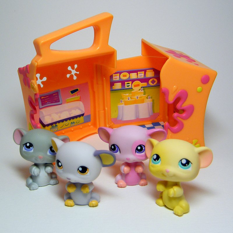 Littlest Pet Shop # 105 448 1048 1545 MICE and Cheese 'N Treats House