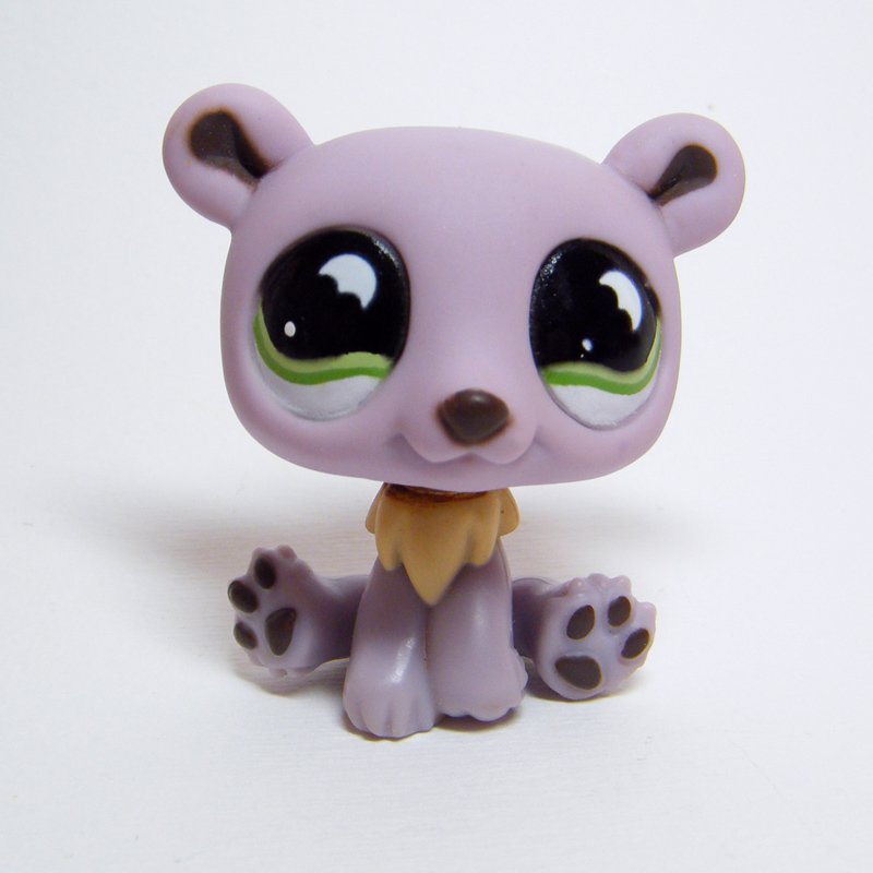 Littlest Pet Shop # 833 POLAR BEAR Purple w Green Wavy Eyes Hungriest Pets