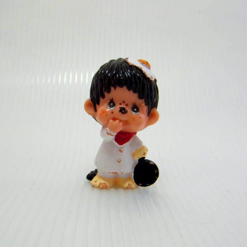 Monchhichi CHEF (1) Fried Egg on Head PVC Figure 1979 Vintage Sekiguchi