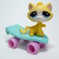 Littlest Pet Shop # 1035 Yellow Tabby CAT on # 122 Skateboard