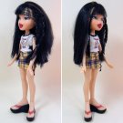 Bratz Style It! JADE 2003 Original with Thank You Top, Plaid Skirt, Red Sandals