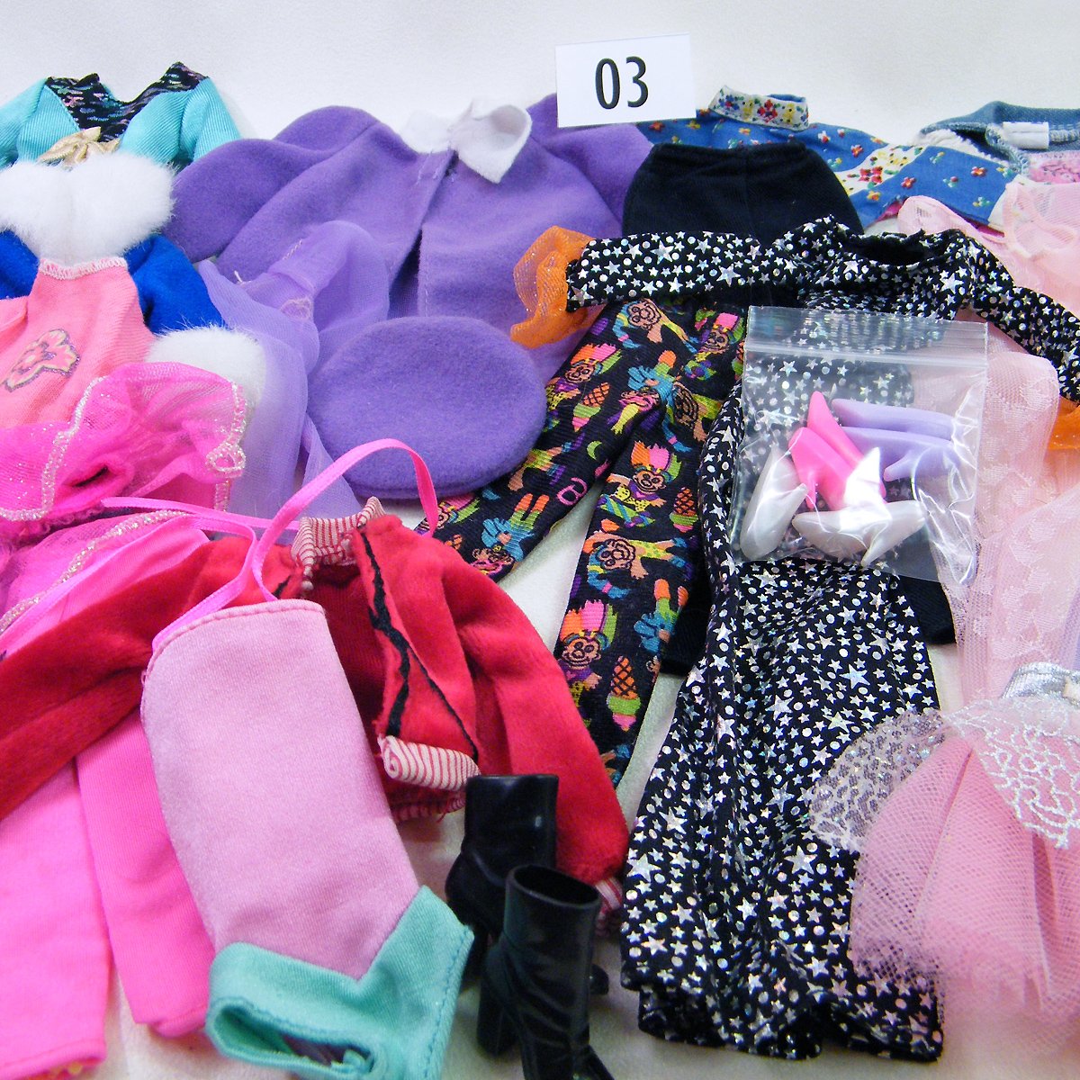 Barbie Vintage Clothes & Accessories 25pcs 1980s & 90s Lot 3