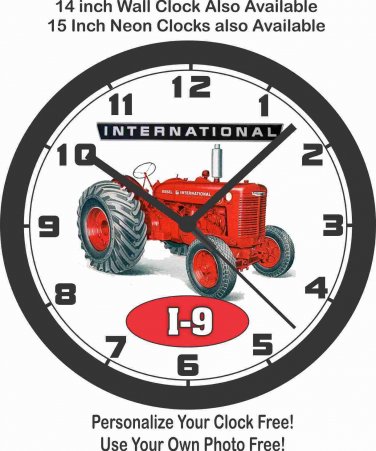 1949 INTERNATIONAL I9 HD TRACTOR WALL CLOCK, John Deere