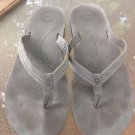 Women's Ugg Australia Grey Flip Flops Sandals Size 9M Great Condition