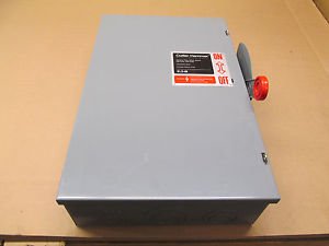 NEW CUTLER HAMMER DG324NGK 200A 240V SAFETY SWITCH TYPE 1 4W 3PH 200 AMP INDOOR